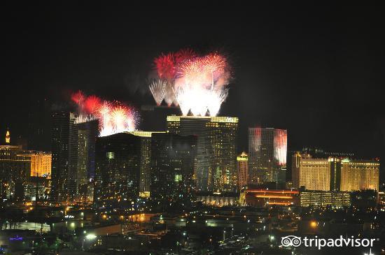 10大夜生活糜爛都市，這裡紙醉金迷