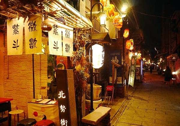 《台南夜景》神農街