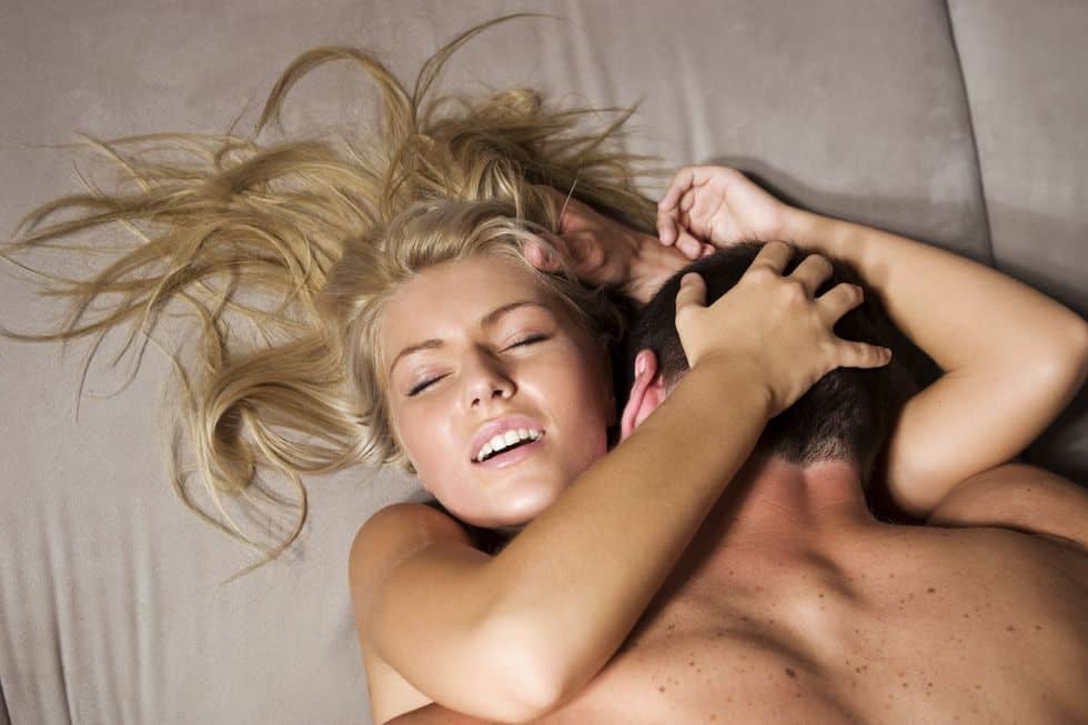 男人公佈10個床上的性愛喜好適時的dirty talk好催情