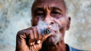 隨著美國逐步解除對古巴的長期貿易限制，古巴雪茄市場有望升溫