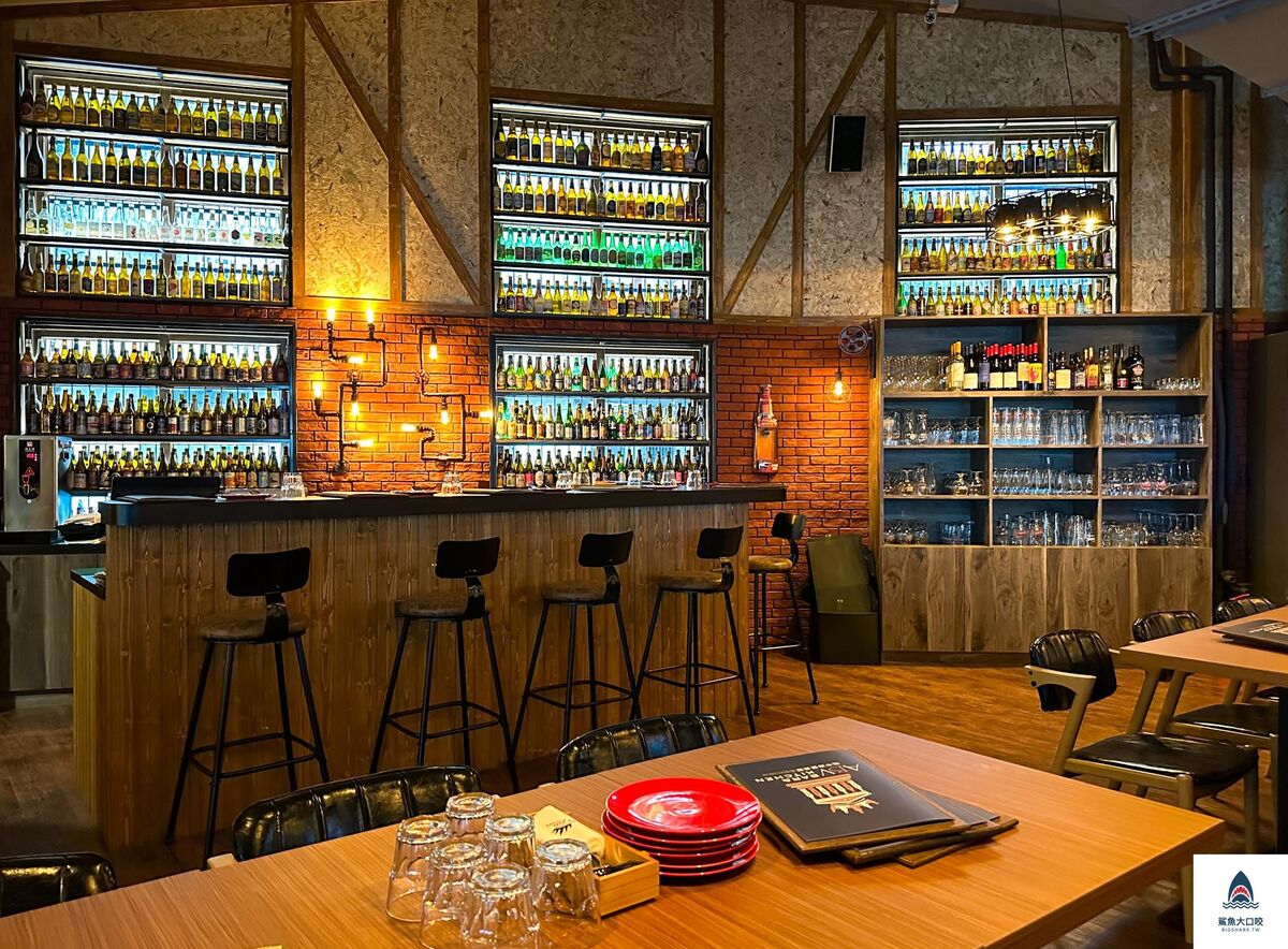 ABV地中海餐酒館 Bar & Kitchen台中概念店，全台最多700多種精釀啤酒!